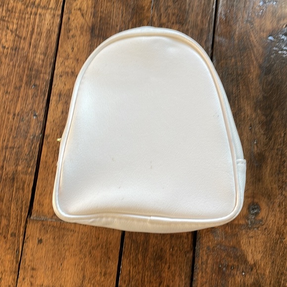 2/$30•🦄UNICORN Pouch - Bath & Body Works - Picture 5 of 8